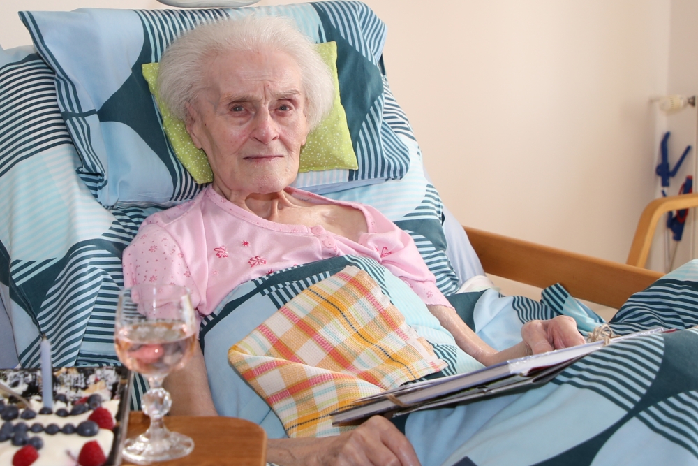  V roudnickém domově důchodců oslavili 100. narozeniny
