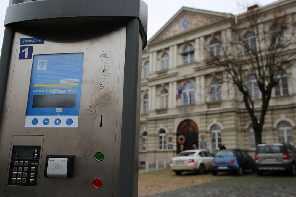  V centru Roudnice se změní podmínky pro parkování