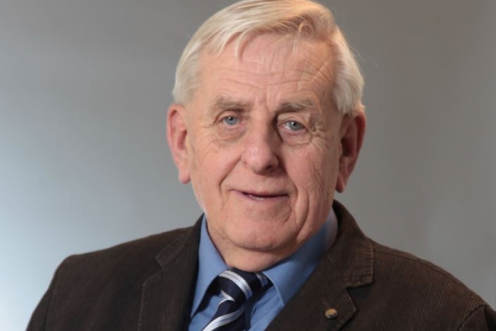  Zemřel primář chirurgického oddělení Josef Krajník